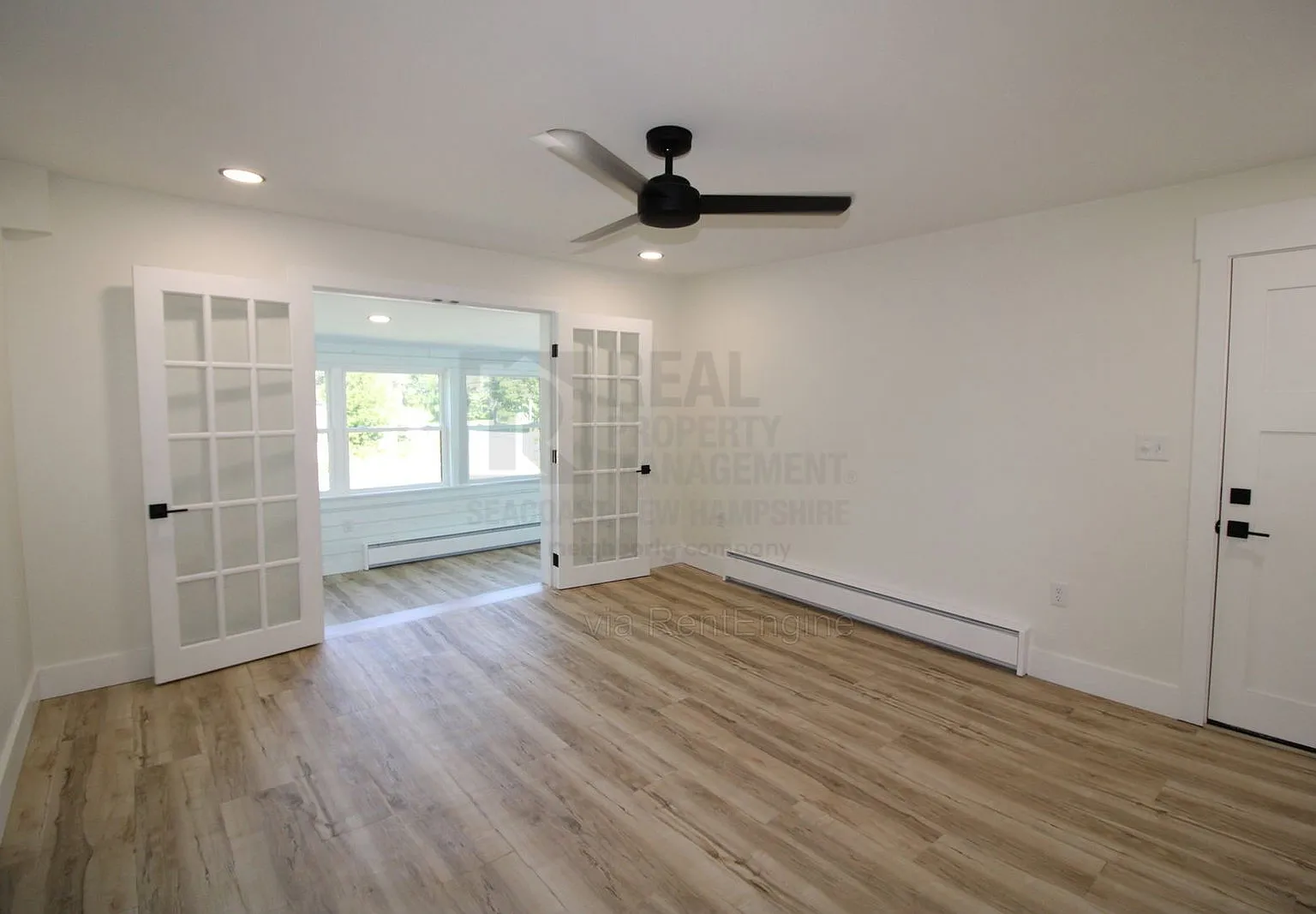 2 bed, 1.0 bath, 850 sqft, $2,100 — Photo 2