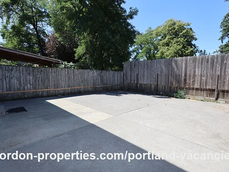5407 SE 121st Ave — Photo 23