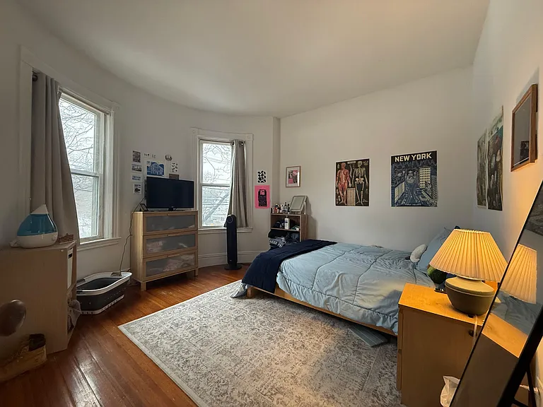 98 Cypress St #3 — Photo 7