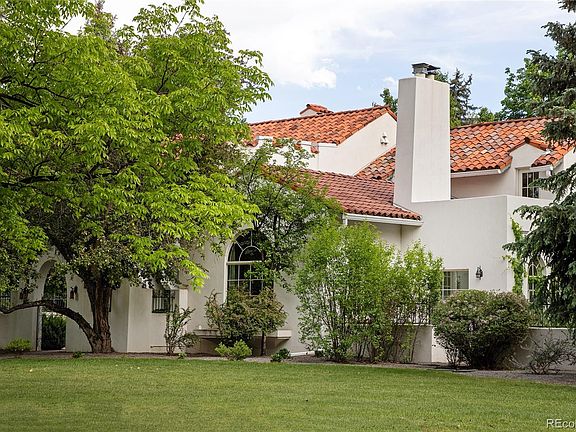 3rd image of 5800 E 6th Avenue Parkway