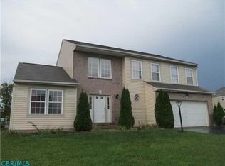 581 Stable St, Pataskala, OH 43062