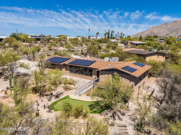 6410 N Camino Abbey, Tucson, AZ 85718