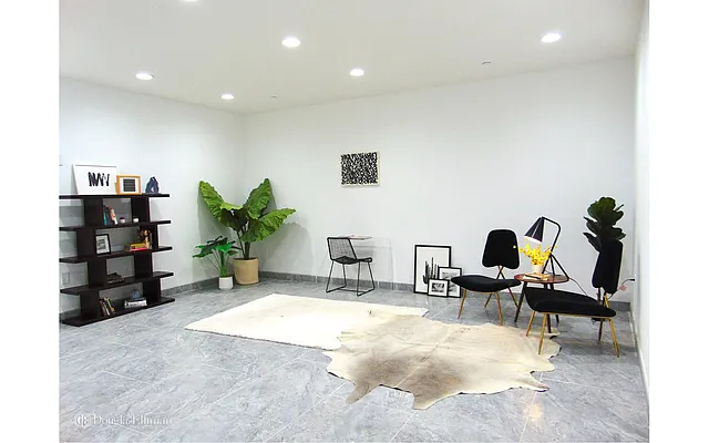 Rented by Douglas Elliman | media 10