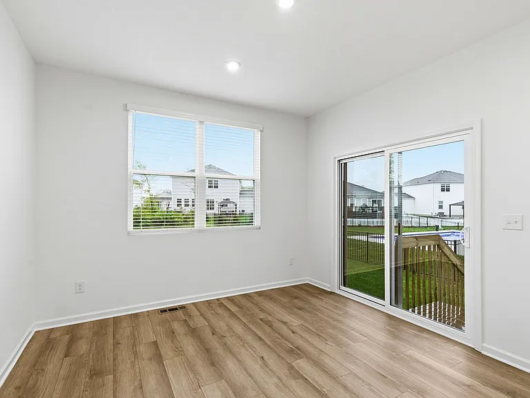 538 Penwell Dr — Photo 14