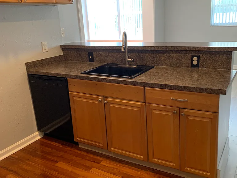 Kitchen island with dishwasher