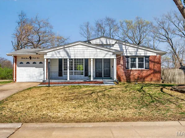 3345 Steed Dr, Florissant, MO 63033