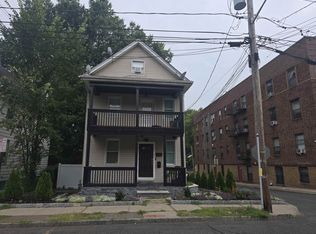 262 Pindle Ave, Englewood, NJ 07631