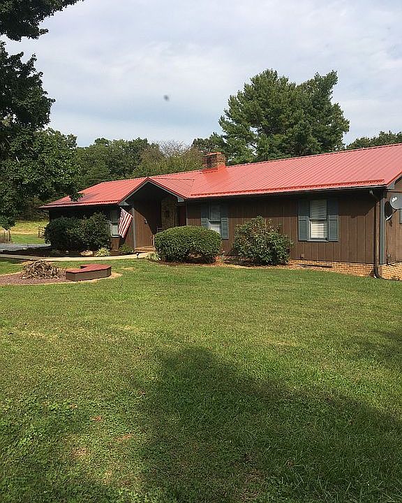 1st image of 3024 Weatherford Dr