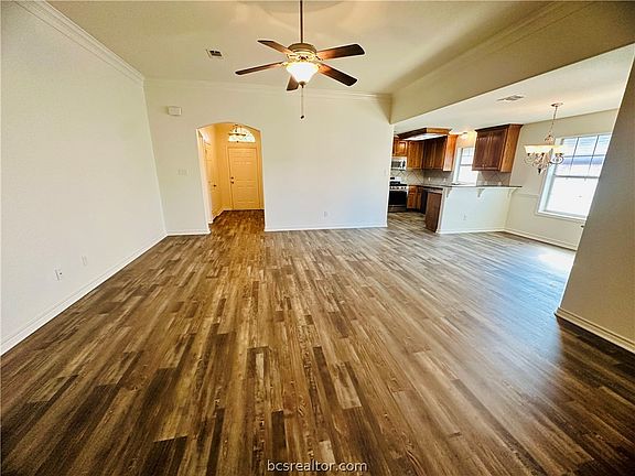 5th image of 4206 Belsay Ave