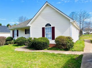 3000 Bobwhite Cir, Wingate, NC 28174