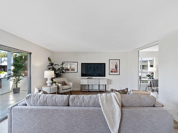 4th image of 190 Arroyo Ter APT 207