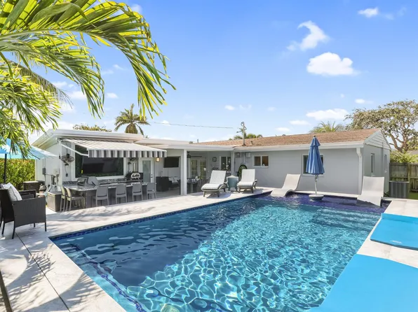 520 SE 3rd Court, Deerfield Beach, FL 33441