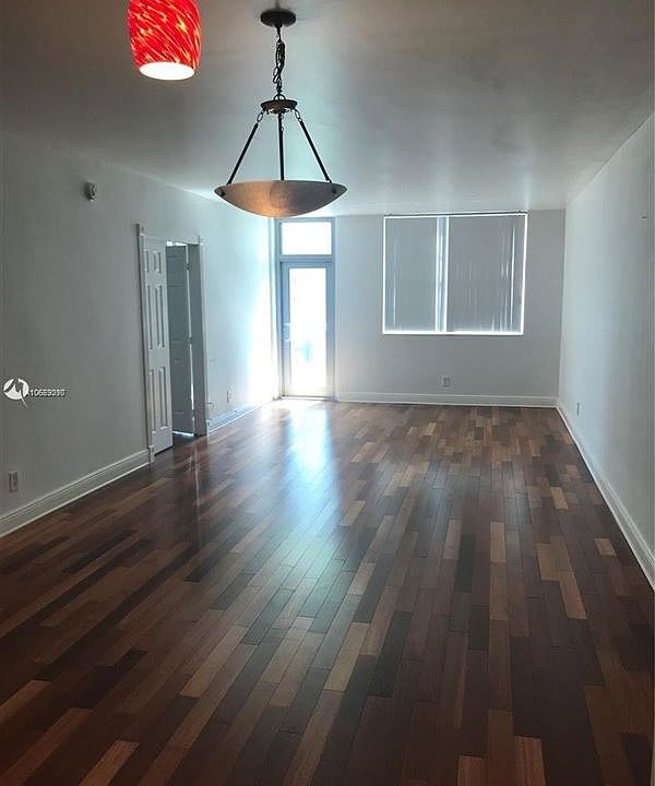 1st image of 19390 Collins Ave APT 512