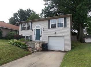 1350 Tonawanda Ave, Akron, OH 44305