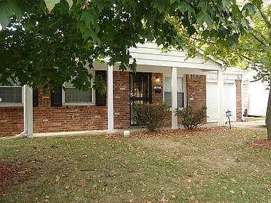 3rd image of 3726 N Faculty Dr