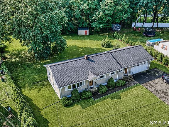 5th image of 410 West Rutland Road