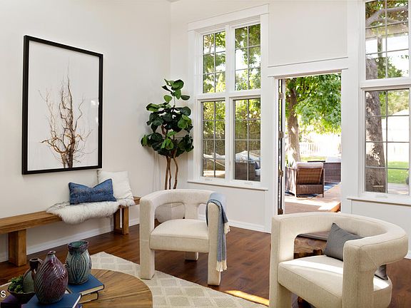 5th image of 1909 E Orange Grove Blvd