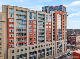 20 Livingston Ave Unit 506, New Brunswick, NJ 08901