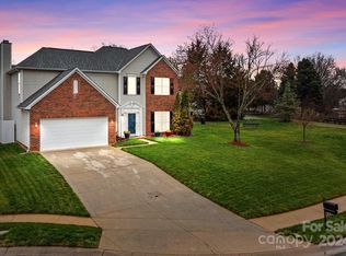 6311 Tunston Ln, Charlotte, NC 28269