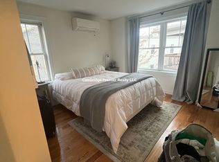 26 Beacon Pl #1, Somerville, MA 02143