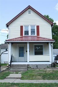 220 Neil St, Niles, OH, 44446