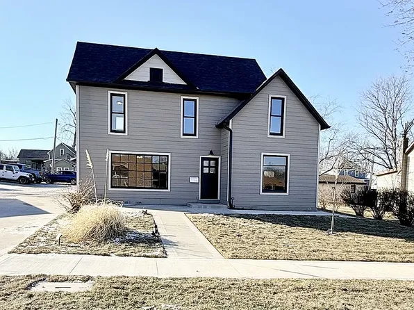 110 N Main St, Madrid, IA 50156