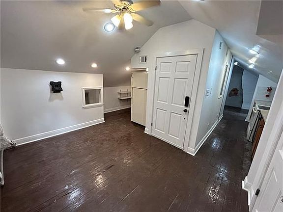2nd image of 1238 Dauphine St Unit C