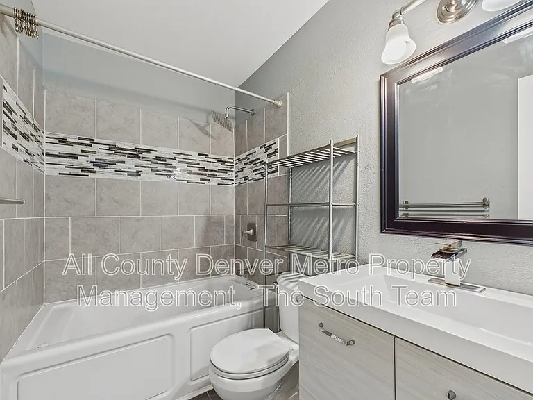 2516 S Pagosa St — Photo 12
