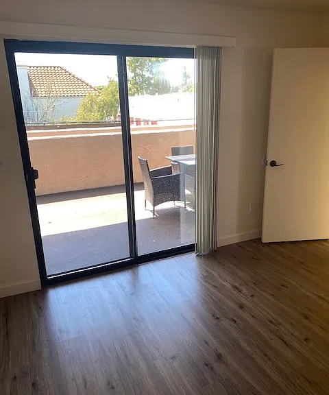 3910 Portola Dr — Photo 19