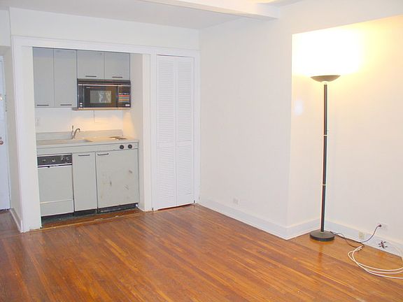 3rd image of 5 Tudor City Pl APT 607