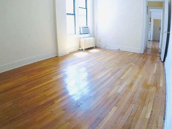 5th image of 30-33 32nd St #4M