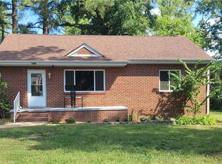 7501 Hopkins Rd, North Chesterfield, VA 23237