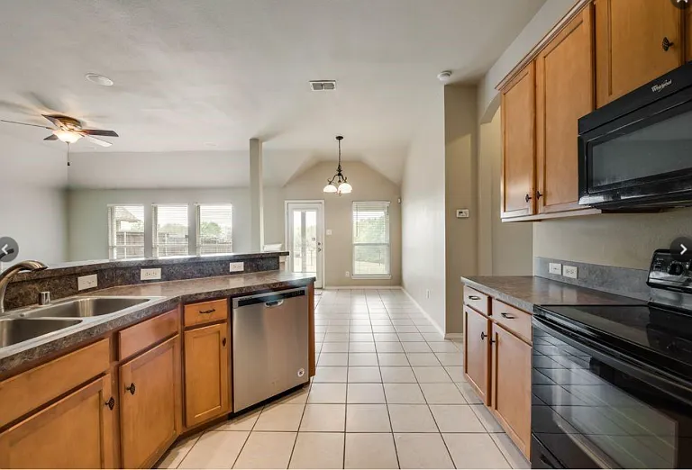 3121 Blue Sage Dr — Photo 14