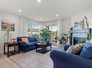 45745 Princess Ave #405, Chilliwack, BC V2P 2B5