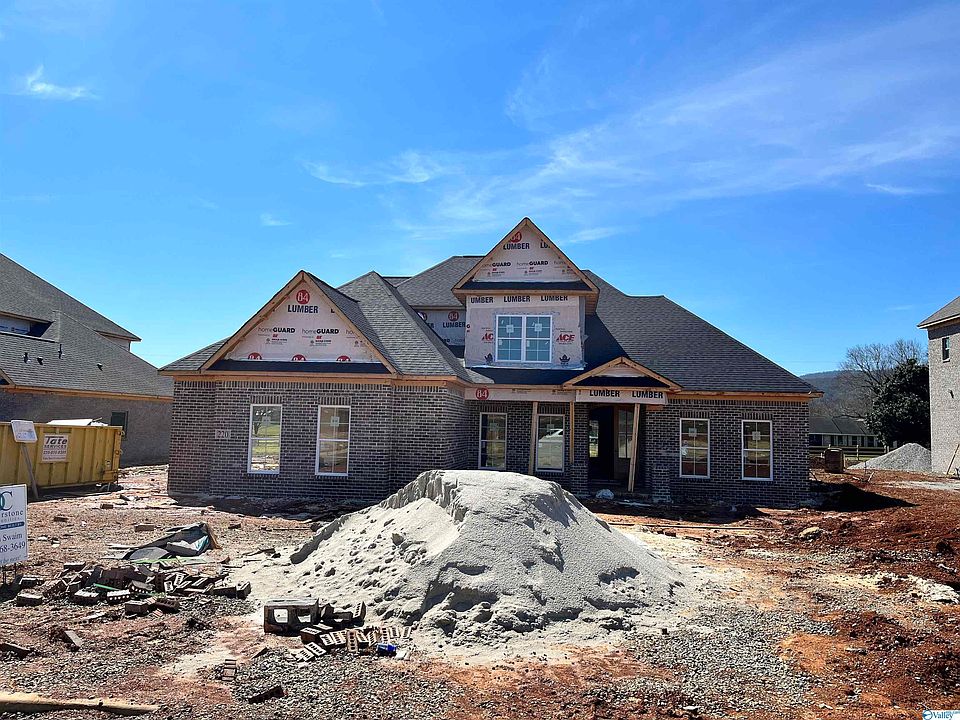 1st image of 220 Midland Dr