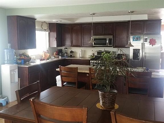 4th image of 19224 Daly Ct