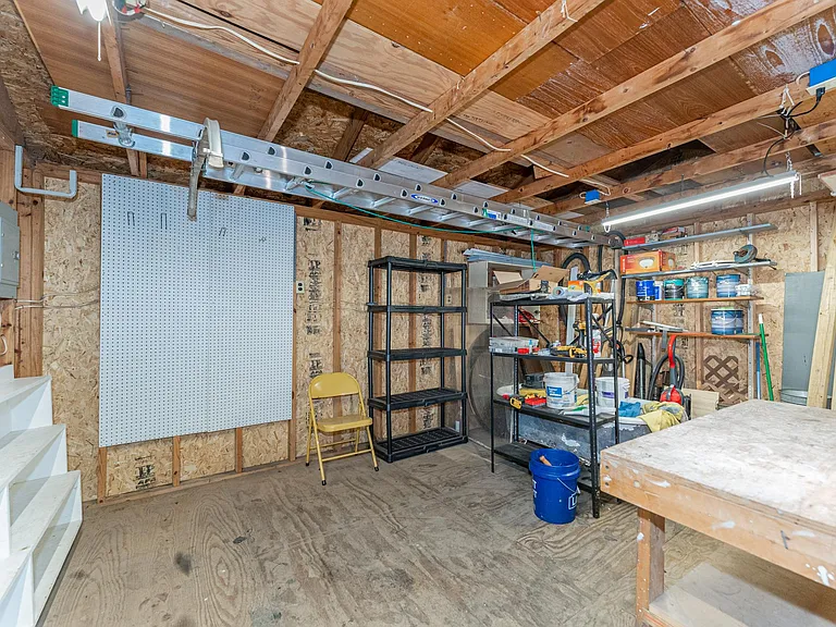 3028 W Leigh St — Photo 28