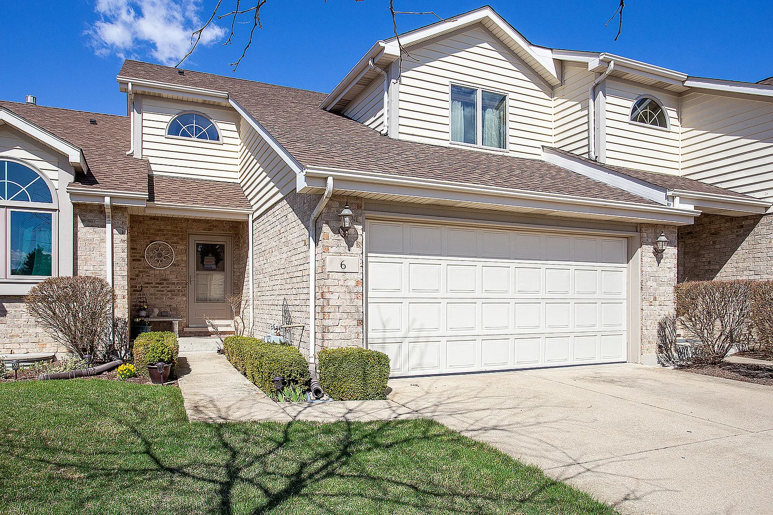 6 Warner Cir photo 1