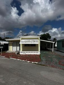 8725 SW 16th St, Davie, FL, 33324