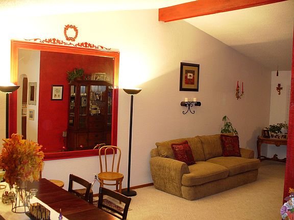Formal Dinning/Family Room