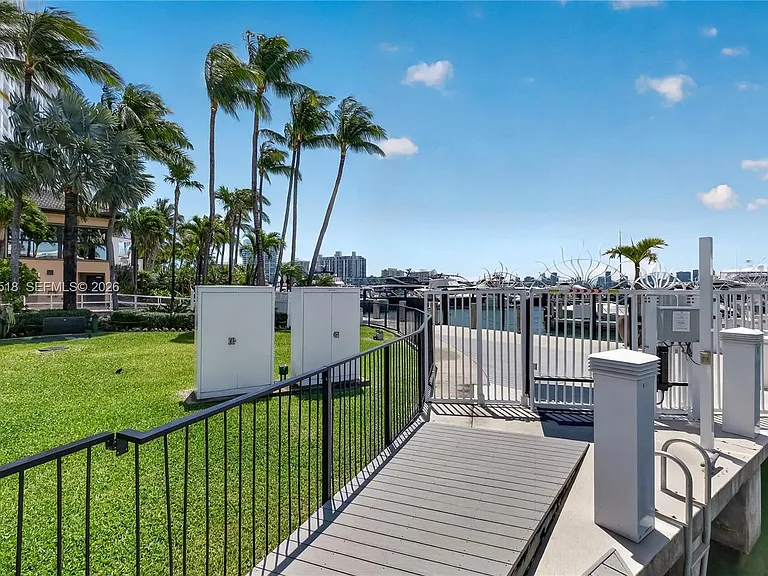 1413 Sunset Harbour Dr #209 — Photo 39
