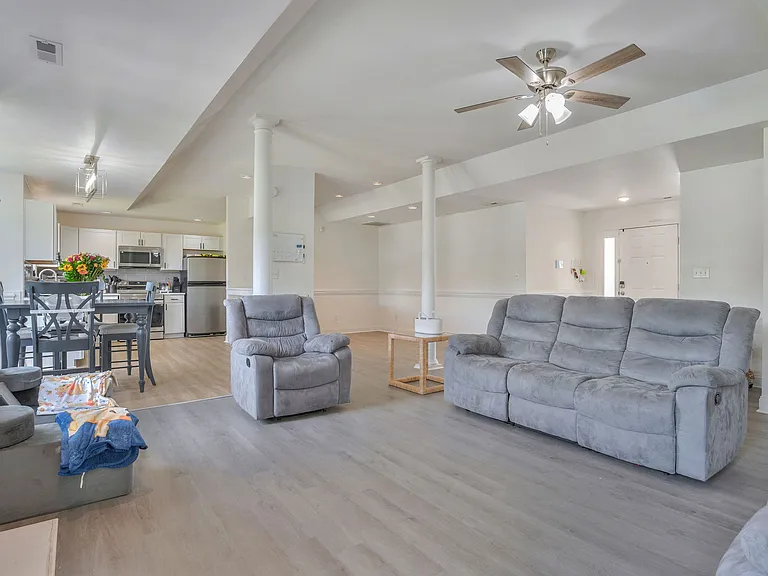202 Weeping Hollow Ct — Photo 19