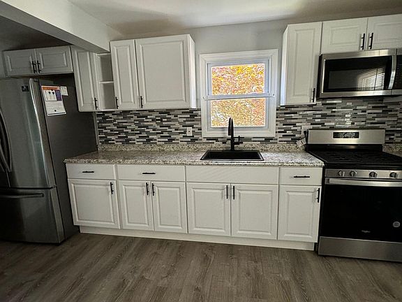 2nd image of 46 James St Floor 2