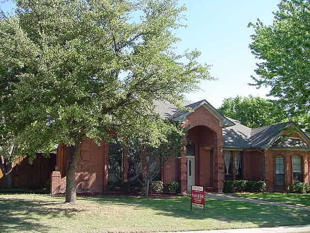 1st image of 1437 Harrington Dr