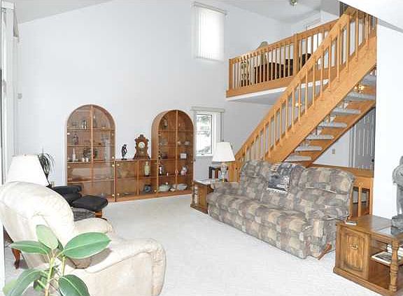 2nd image of 1 Triton Ct