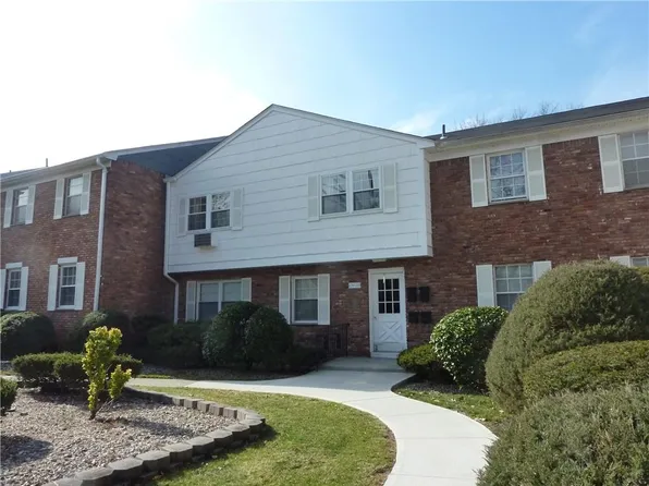 129 Doxbury Lane, Suffern, NY 10901