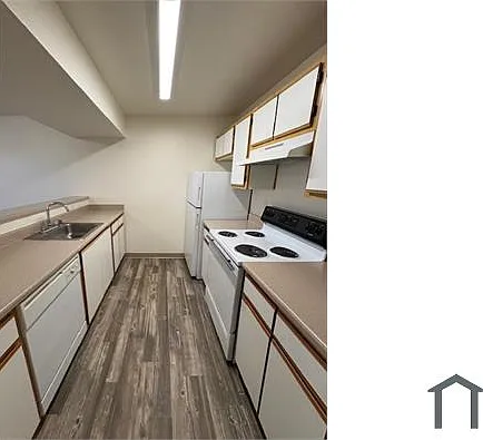 700 Eubank Blvd SE — Photo 10