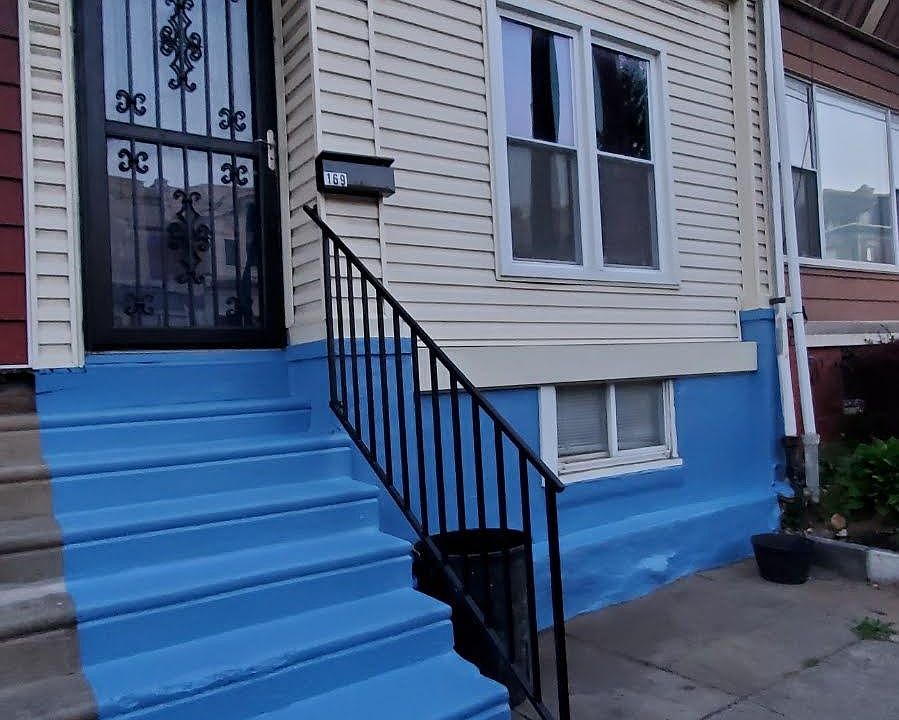 1st image of 169 E Tulpehocken St