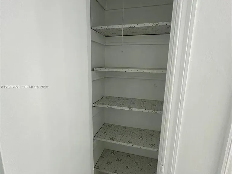 400 NW 61st Ave — Photo 11