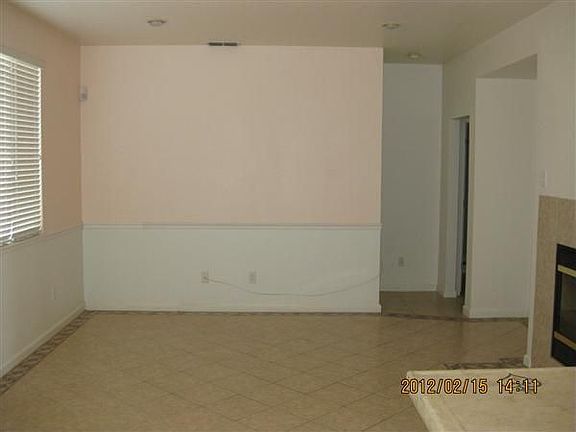4th image of 637 Sagewood Ln